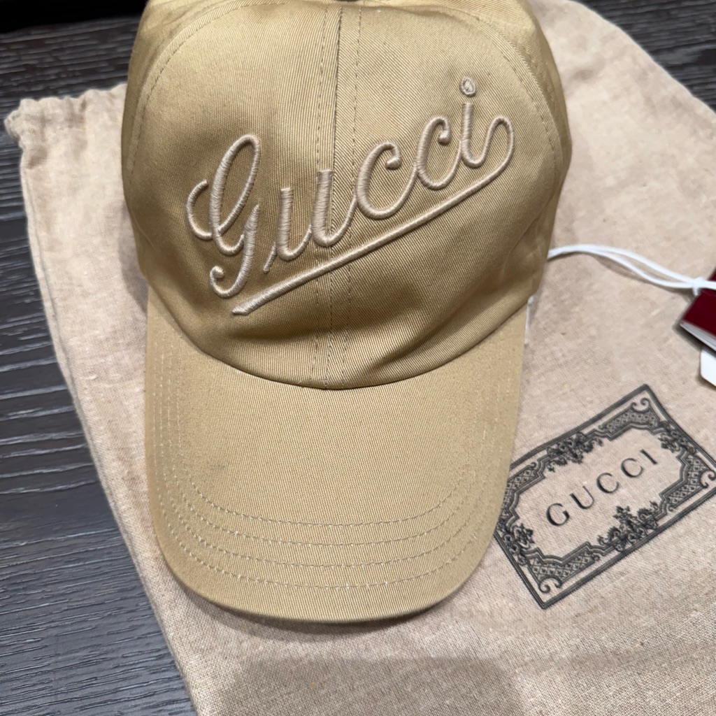 Gucci Beige Cap With Embroidered Logo